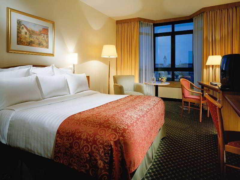 Munich Airport Marriott Hotel Freising Phòng bức ảnh